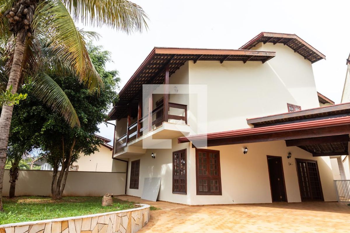 Casa à Venda - Jardim Chapadão, 4 Quartos,  330 m2 em , Campinas - sp | SoloBR