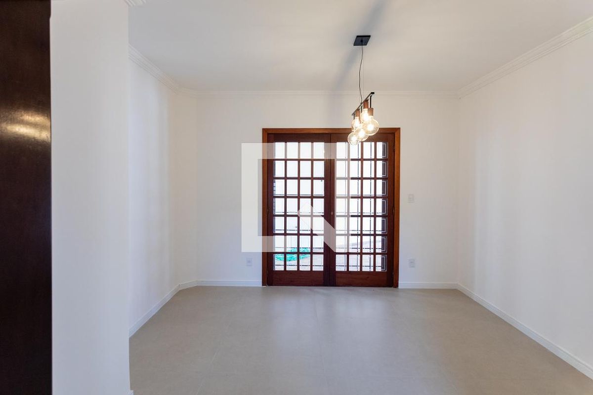 Casa à Venda - Jardim Chapadão, 4 Quartos,  330 m2 em , Campinas - sp | SoloBR