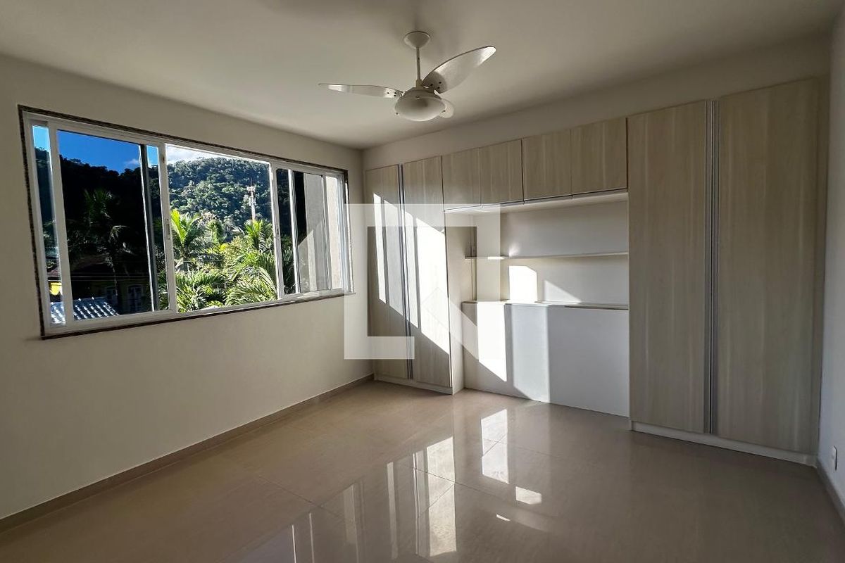 Casa, 5 quartos, 320 m² - Foto 28