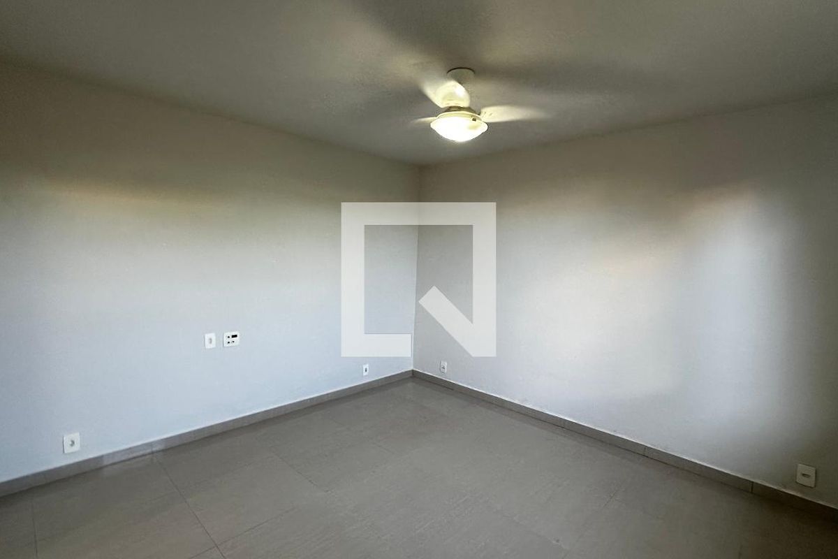 Casa, 5 quartos, 320 m² - Foto 9
