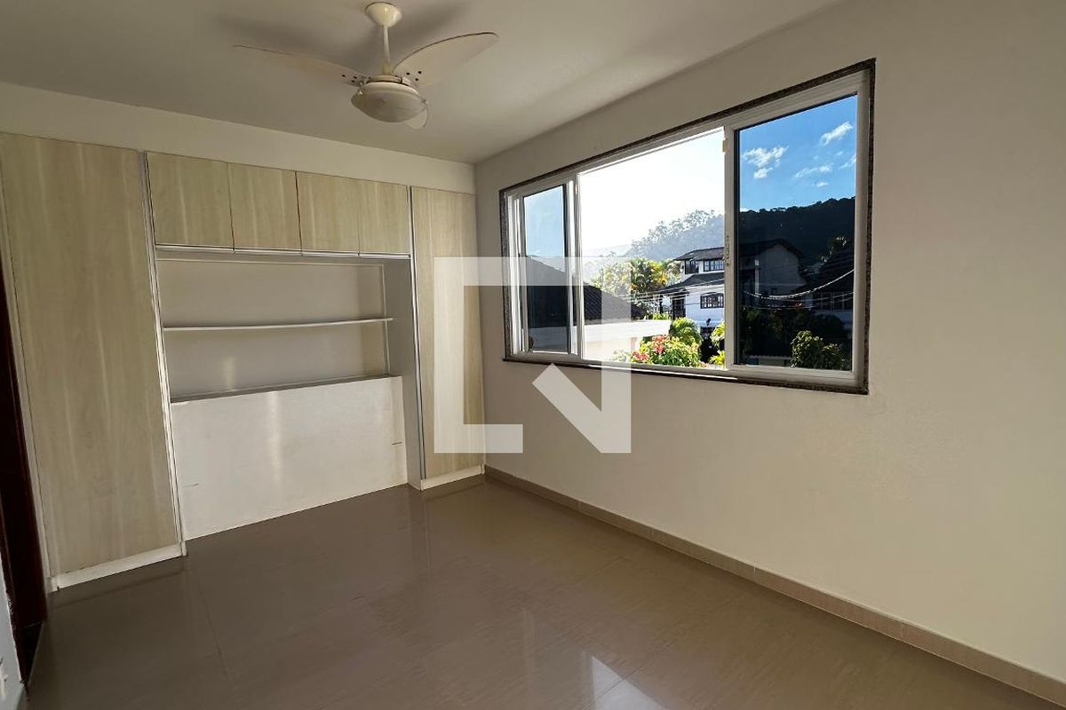 Casa, 5 quartos, 320 m² - Foto 37