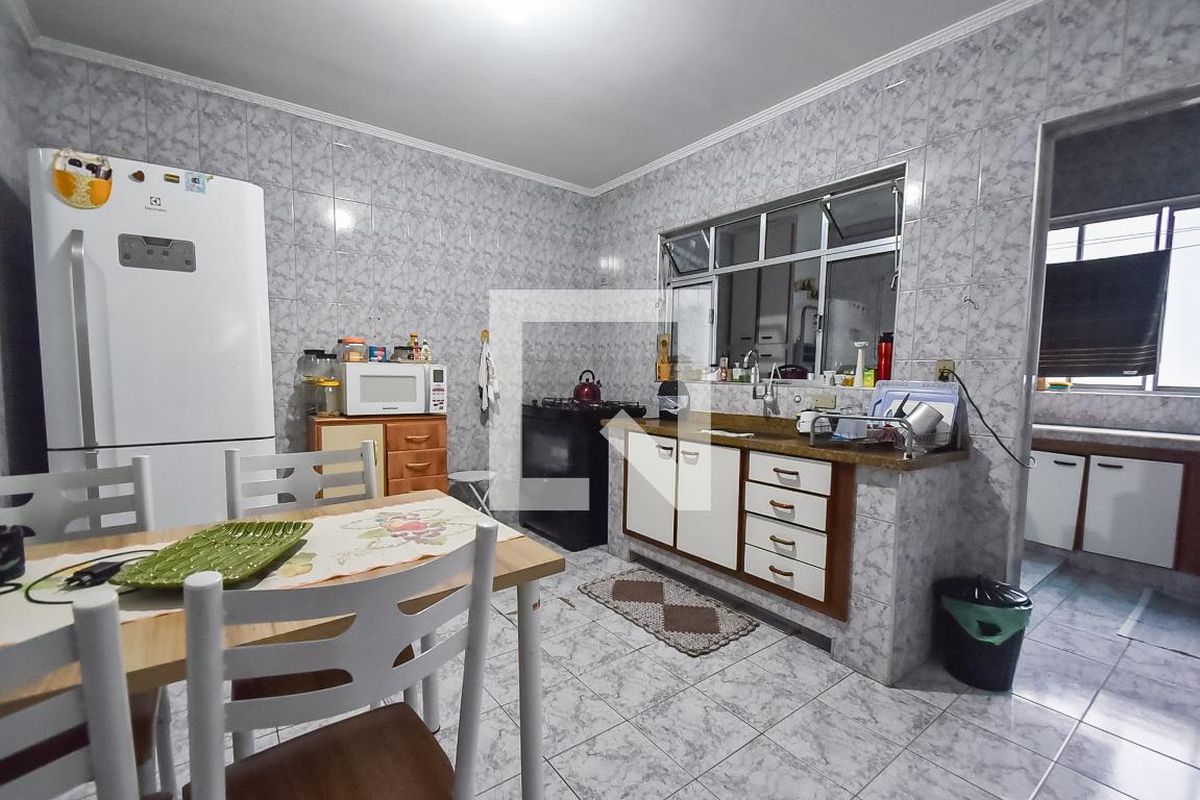 Casa, 8 quartos, 240 m² - Foto 18