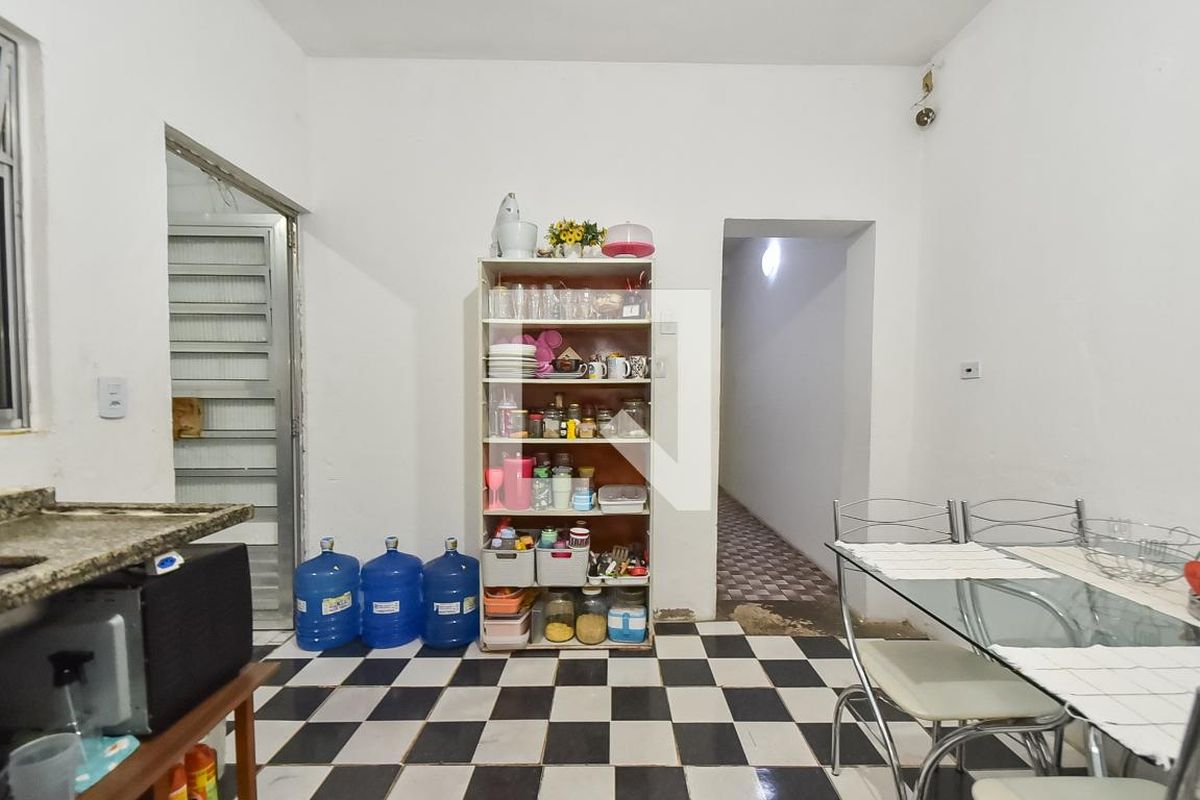 Casa, 8 quartos, 240 m² - Foto 48