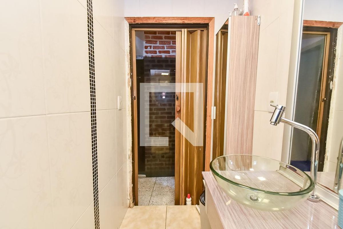 Casa, 8 quartos, 240 m² - Foto 97