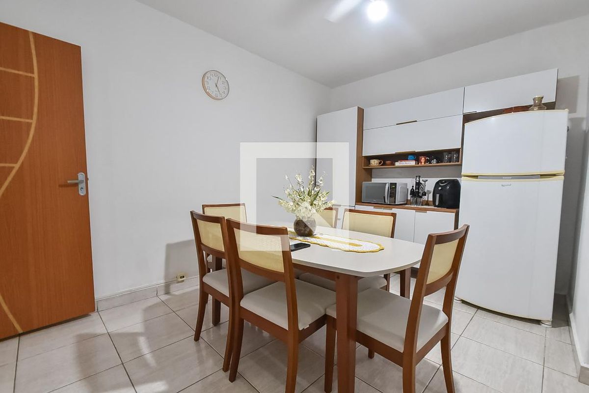 Casa, 8 quartos, 240 m² - Foto 64