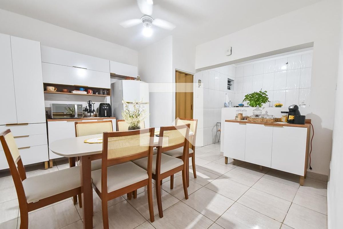 Casa, 8 quartos, 240 m² - Foto 61