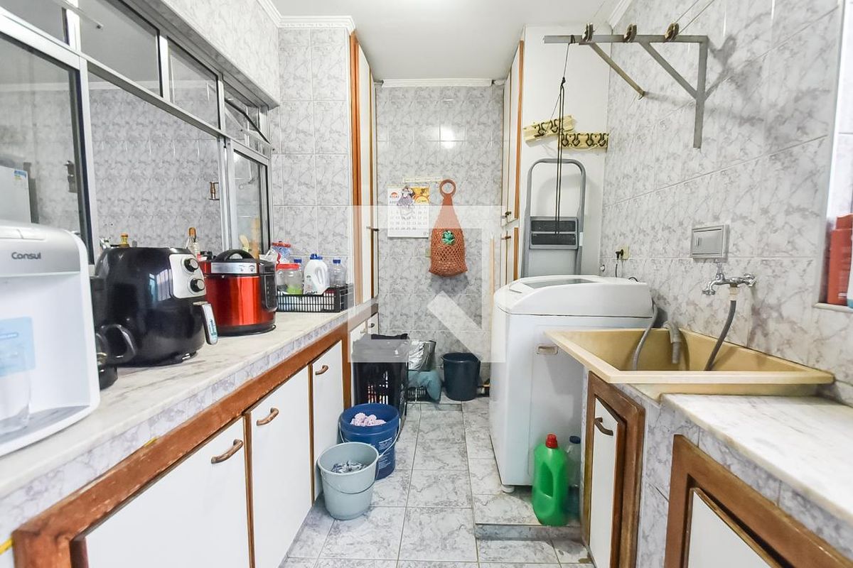 Casa, 8 quartos, 240 m² - Foto 23