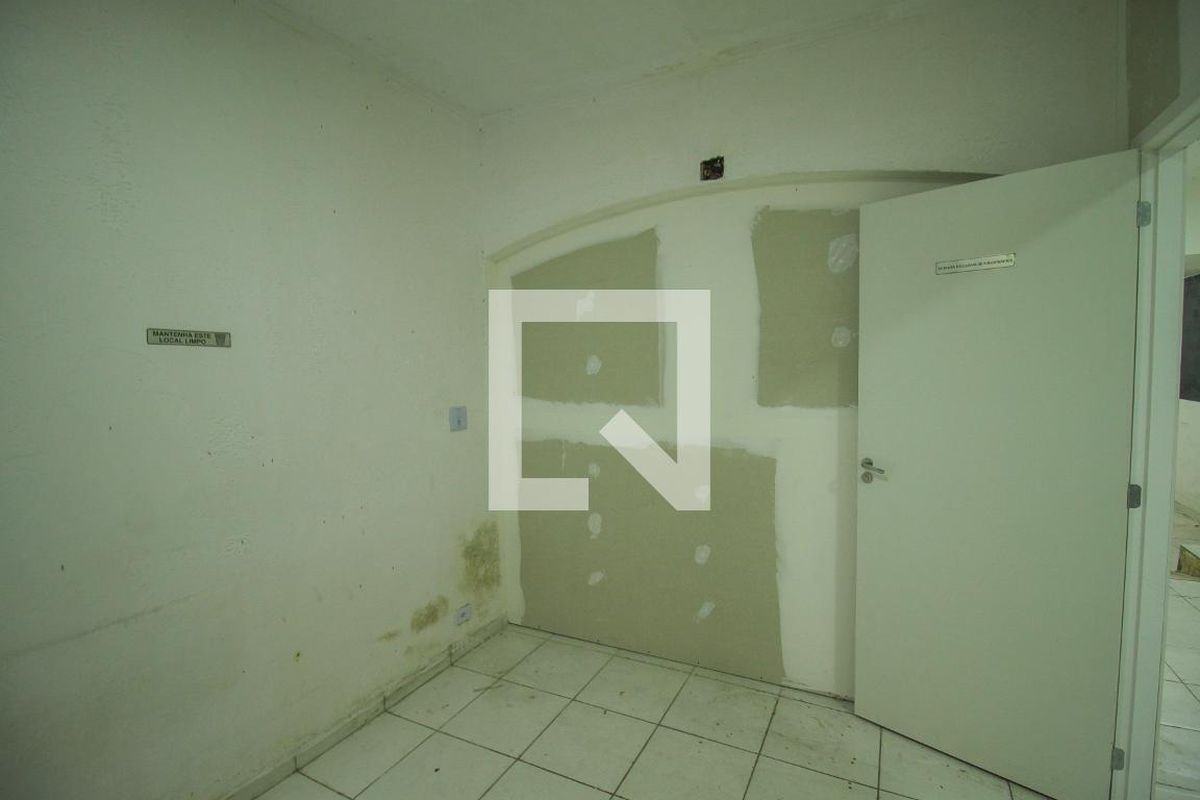 Casa, 4 quartos, 341 m² - Foto 54