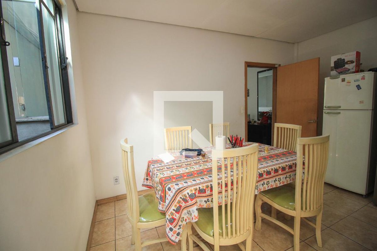 Casa, 4 quartos, 341 m² - Foto 37
