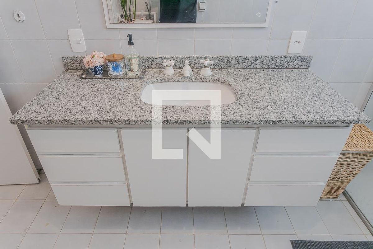Apartamento, 3 quartos, 176 m² - Foto 21