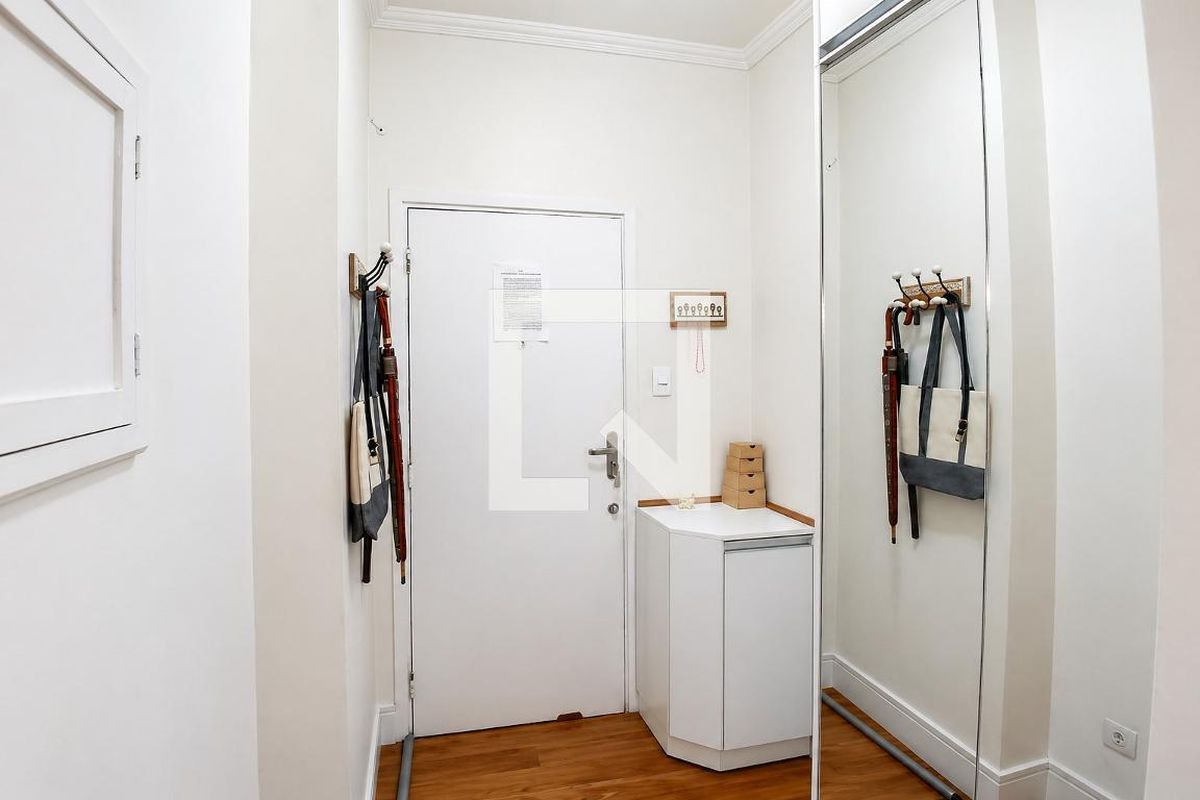 Apartamento, 1 quarto, 42 m² - Foto 1