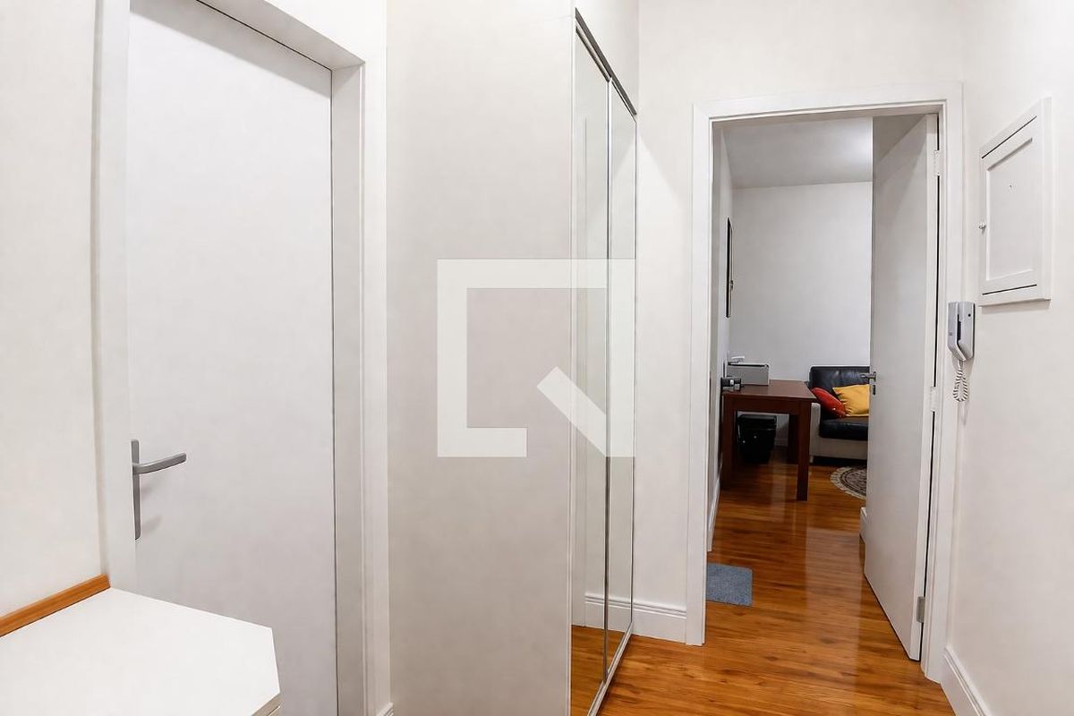 Apartamento, 1 quarto, 42 m² - Foto 2