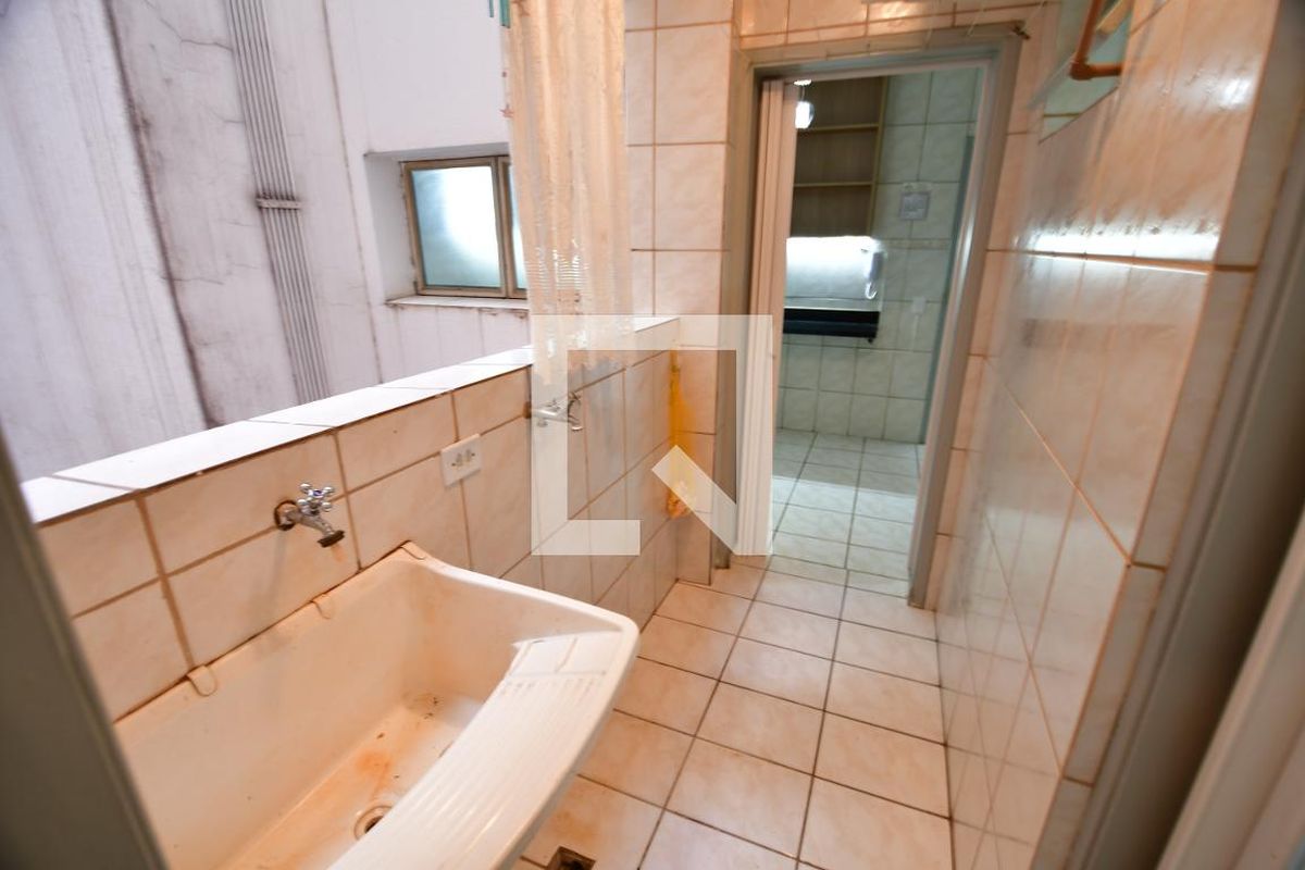 Apartamento à Venda - Cambuí, 1 Quarto,  70 m2 em , Campinas - sp | SoloBR