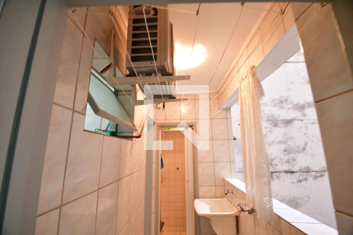 Apartamento à Venda - Cambuí, 1 Quarto,  70 m2 em , Campinas - sp | SoloBR