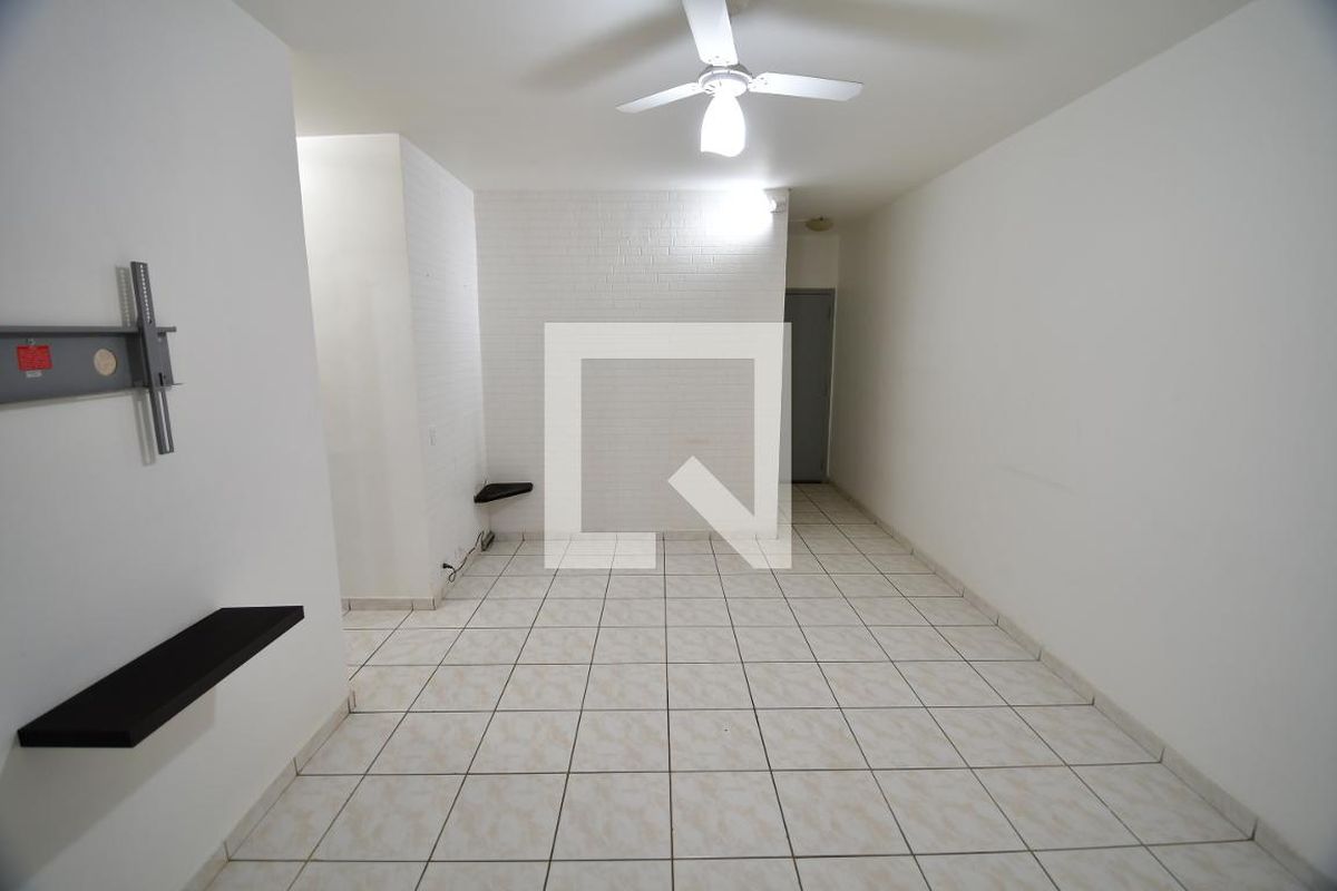 Apartamento à Venda - Cambuí, 1 Quarto,  70 m2 em , Campinas - sp | SoloBR