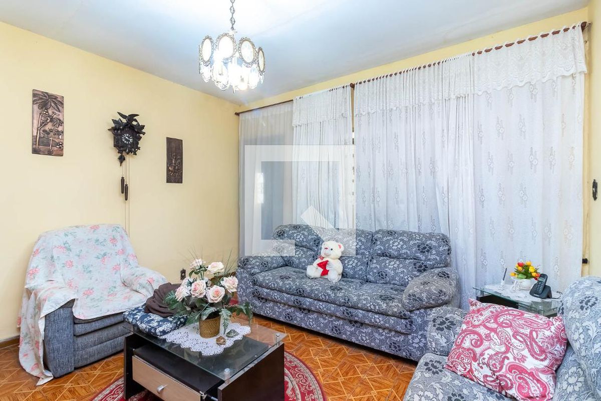 Casa, 3 quartos, 172 m² - Foto 2