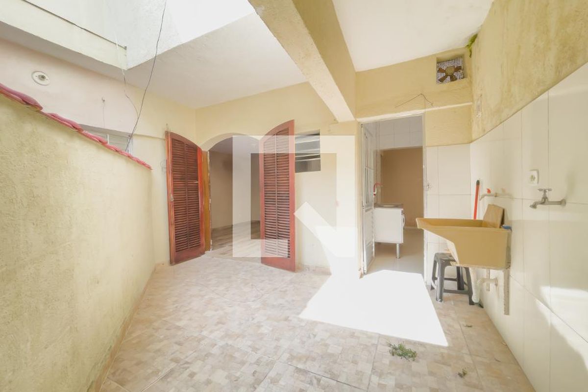 Casa, 2 quartos, 408 m² - Foto 23