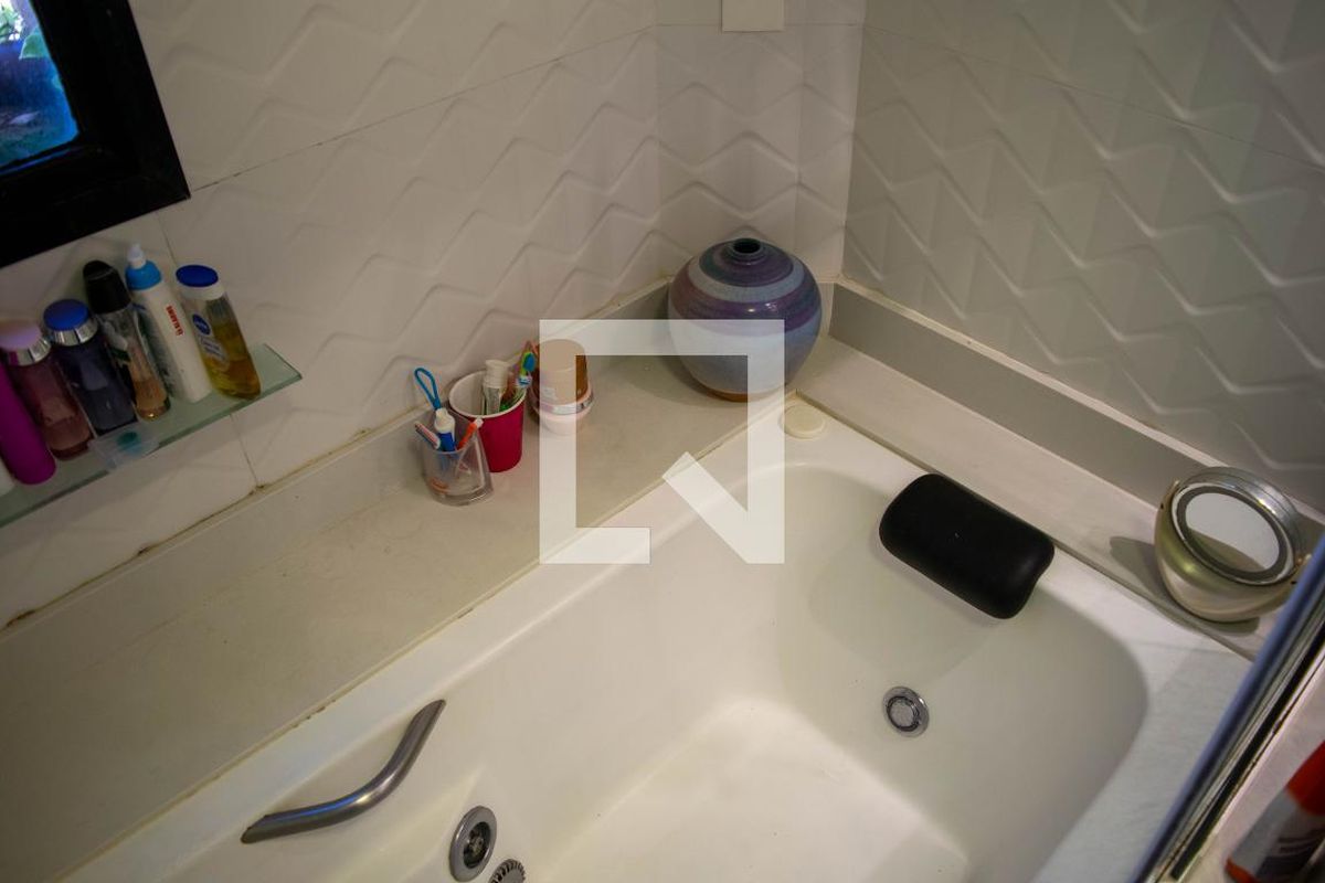 Apartamento, 4 quartos, 162 m² - Foto 51