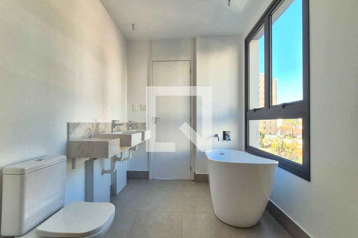 Apartamento à Venda - Cambuí, 3 Quartos,  222 m2 em , Campinas - sp | SoloBR