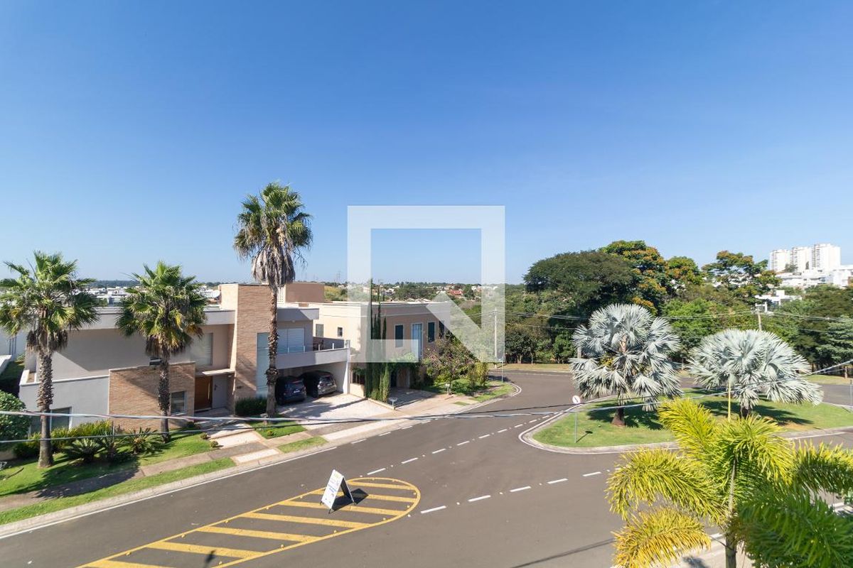 Casa à Venda - Res. Parque dos Alecrins, 4 Quartos,  280 m2 em , Campinas - sp | SoloBR