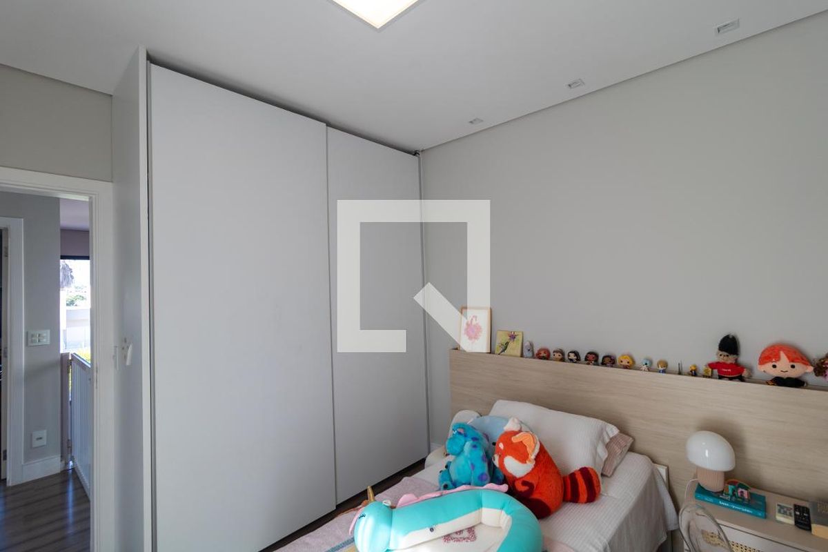 Casa à Venda - Res. Parque dos Alecrins, 4 Quartos,  280 m2 em , Campinas - sp | SoloBR