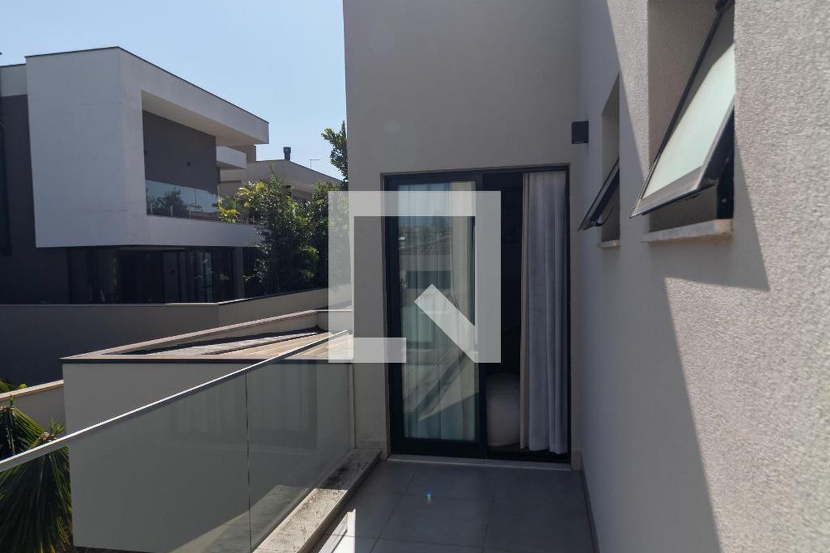 Casa à Venda - Res. Parque dos Alecrins, 4 Quartos,  280 m2 em , Campinas - sp | SoloBR