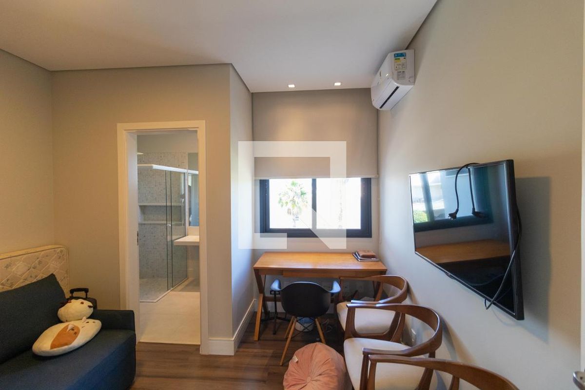 Casa à Venda - Res. Parque dos Alecrins, 4 Quartos,  280 m2 em , Campinas - sp | SoloBR