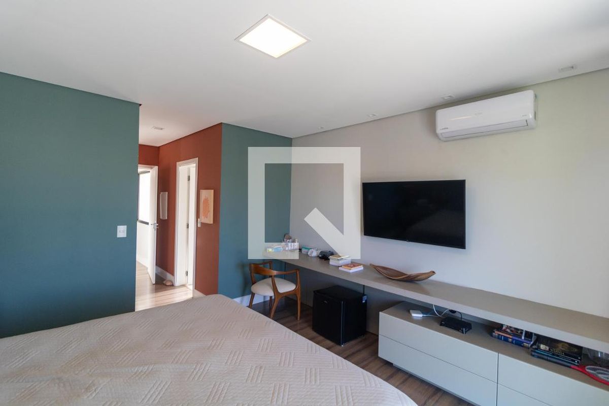 Casa à Venda - Res. Parque dos Alecrins, 4 Quartos,  280 m2 em , Campinas - sp | SoloBR