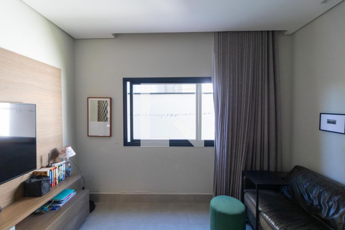 Casa à Venda - Res. Parque dos Alecrins, 4 Quartos,  280 m2 em , Campinas - sp | SoloBR