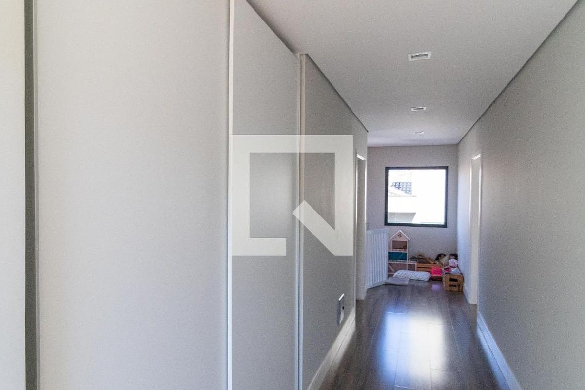 Casa à Venda - Res. Parque dos Alecrins, 4 Quartos,  280 m2 em , Campinas - sp | SoloBR