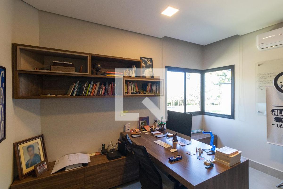 Casa à Venda - Res. Parque dos Alecrins, 4 Quartos,  280 m2 em , Campinas - sp | SoloBR