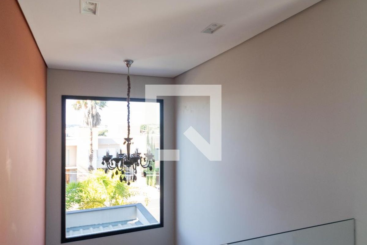 Casa à Venda - Res. Parque dos Alecrins, 4 Quartos,  280 m2 em , Campinas - sp | SoloBR