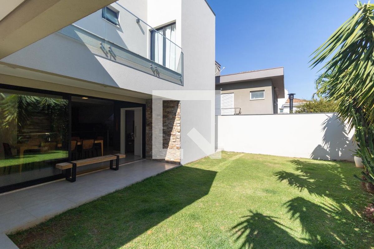 Casa à Venda - Res. Parque dos Alecrins, 4 Quartos,  280 m2 em , Campinas - sp | SoloBR