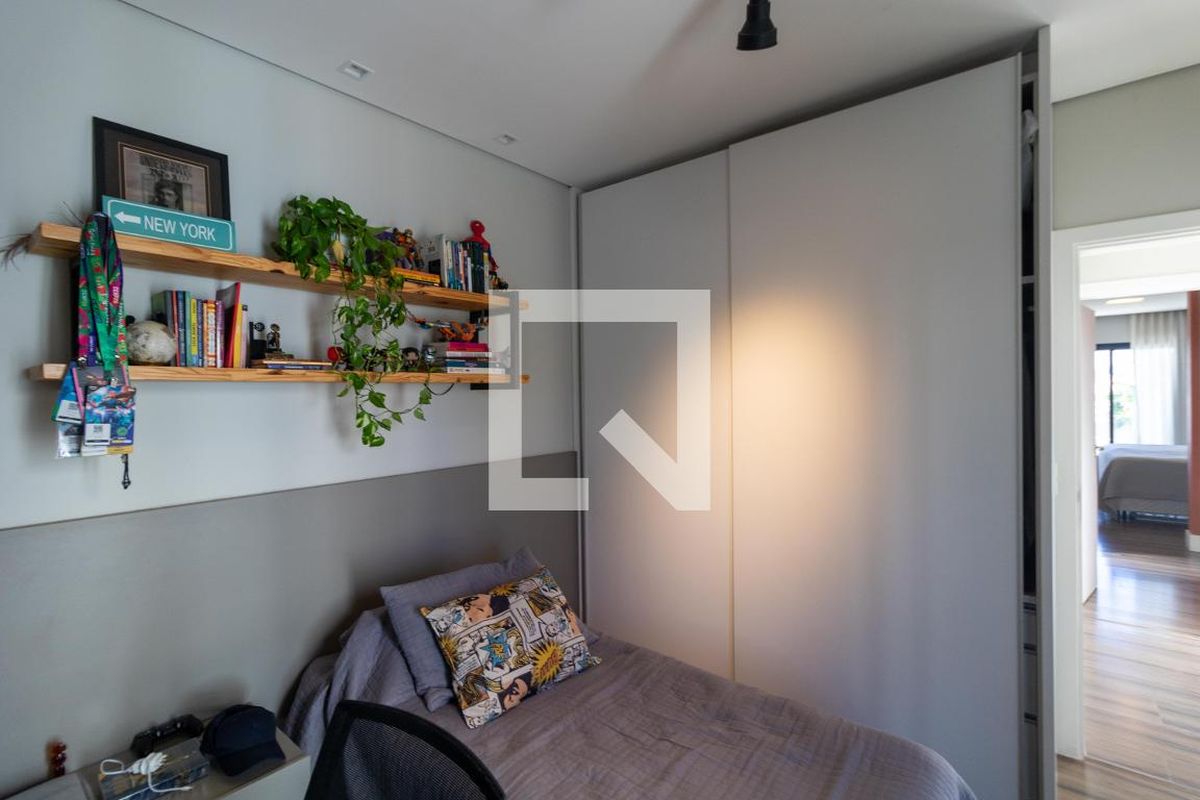 Casa à Venda - Res. Parque dos Alecrins, 4 Quartos,  280 m2 em , Campinas - sp | SoloBR