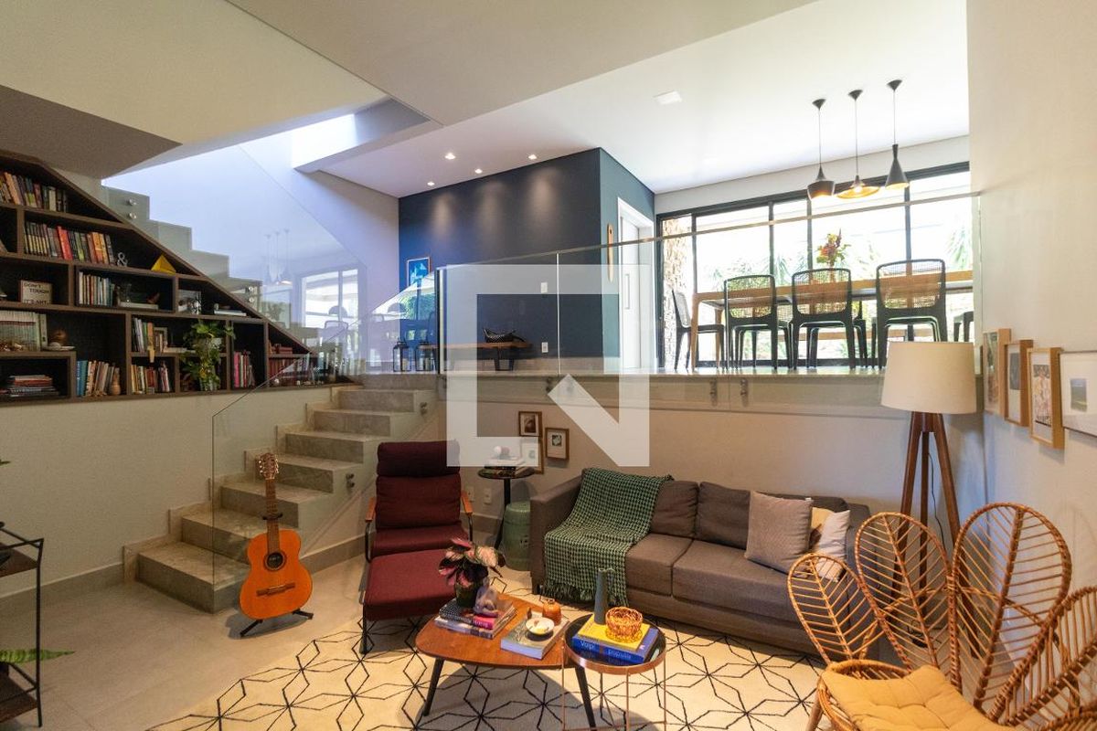 Casa à Venda - Res. Parque dos Alecrins, 4 Quartos,  280 m2 em , Campinas - sp | SoloBR