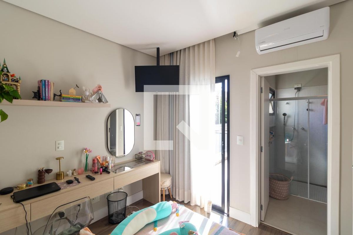 Casa à Venda - Res. Parque dos Alecrins, 4 Quartos,  280 m2 em , Campinas - sp | SoloBR