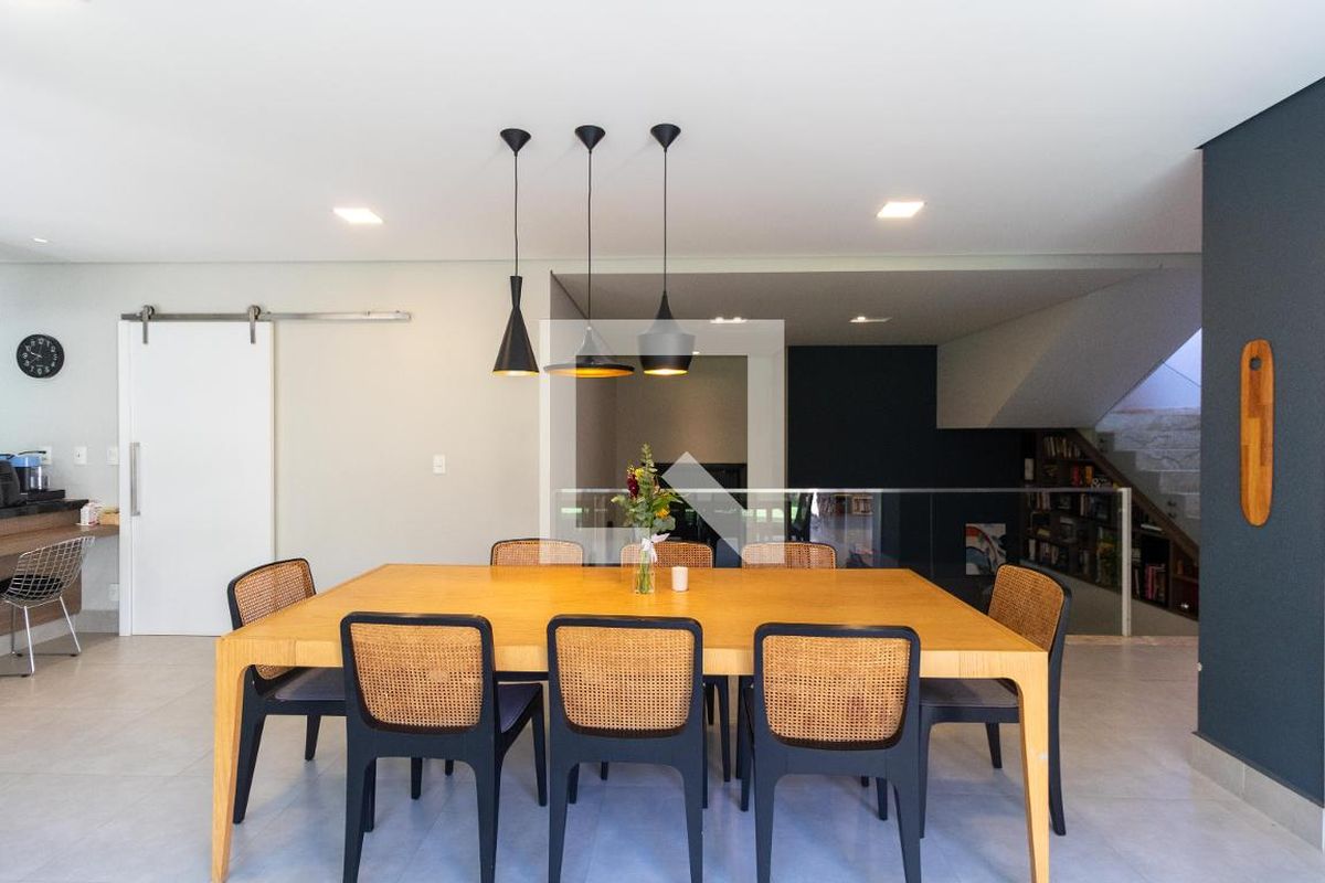 Casa à Venda - Res. Parque dos Alecrins, 4 Quartos,  280 m2 em , Campinas - sp | SoloBR