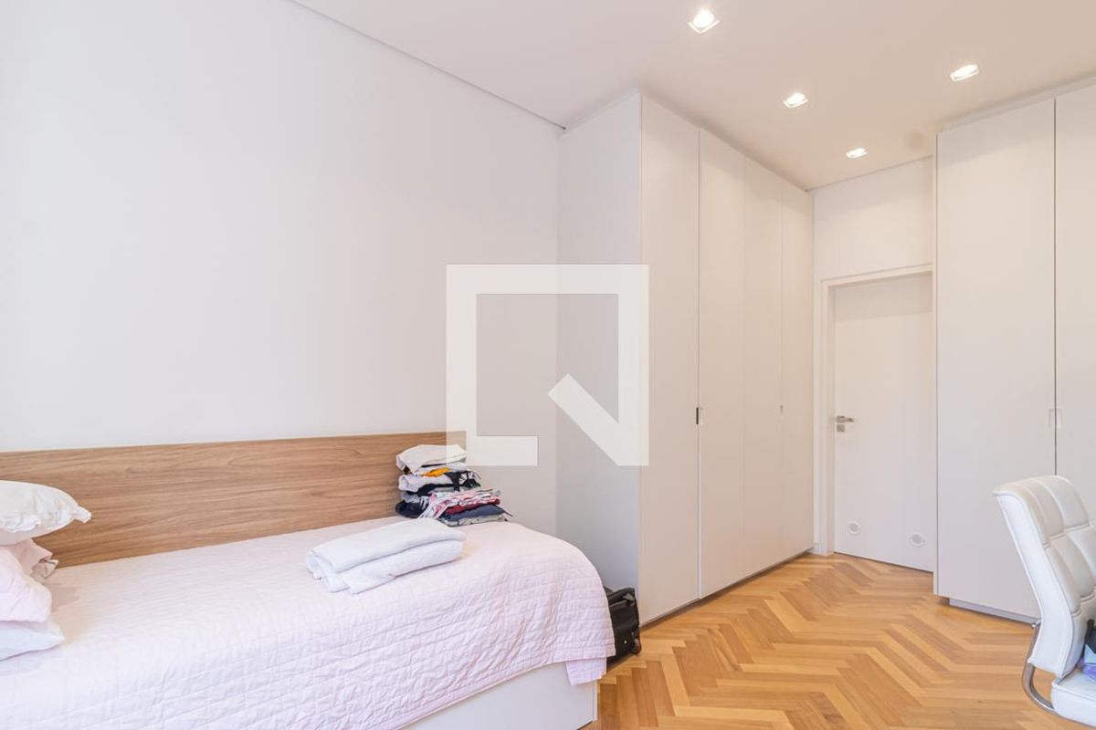 Apartamento, 3 quartos, 194 m² - Foto 44