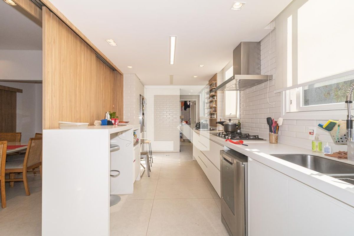 Apartamento, 3 quartos, 194 m² - Foto 48