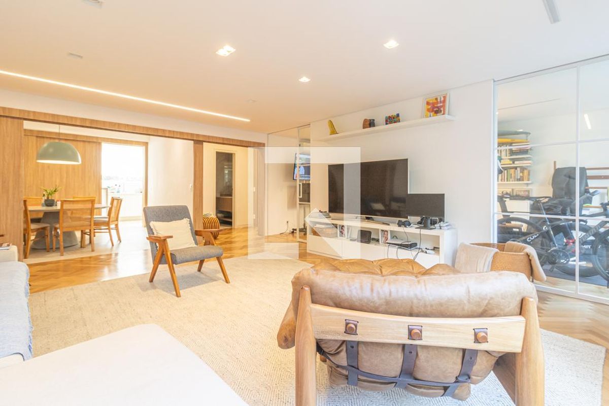 Apartamento, 3 quartos, 194 m² - Foto 6