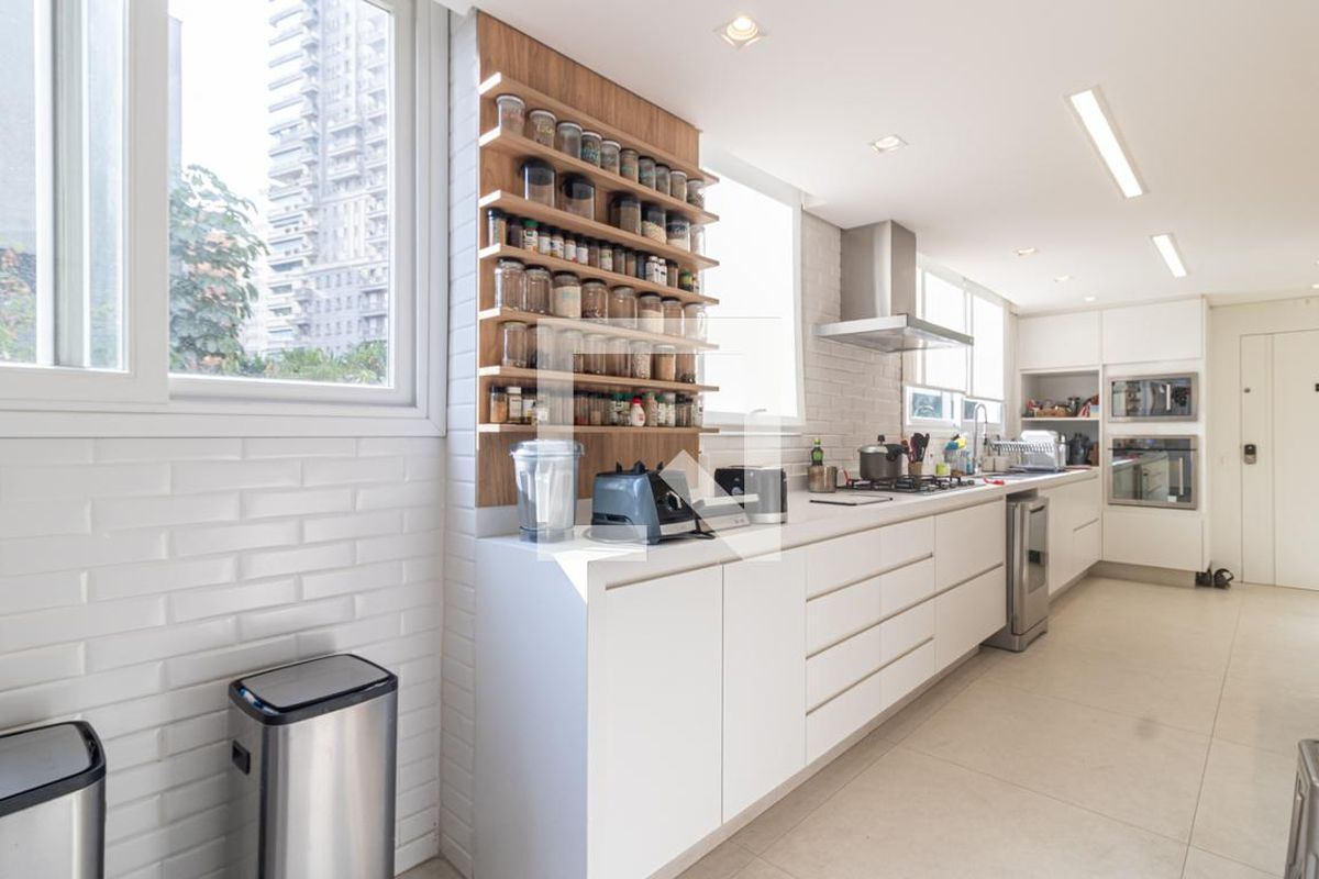 Apartamento, 3 quartos, 194 m² - Foto 52