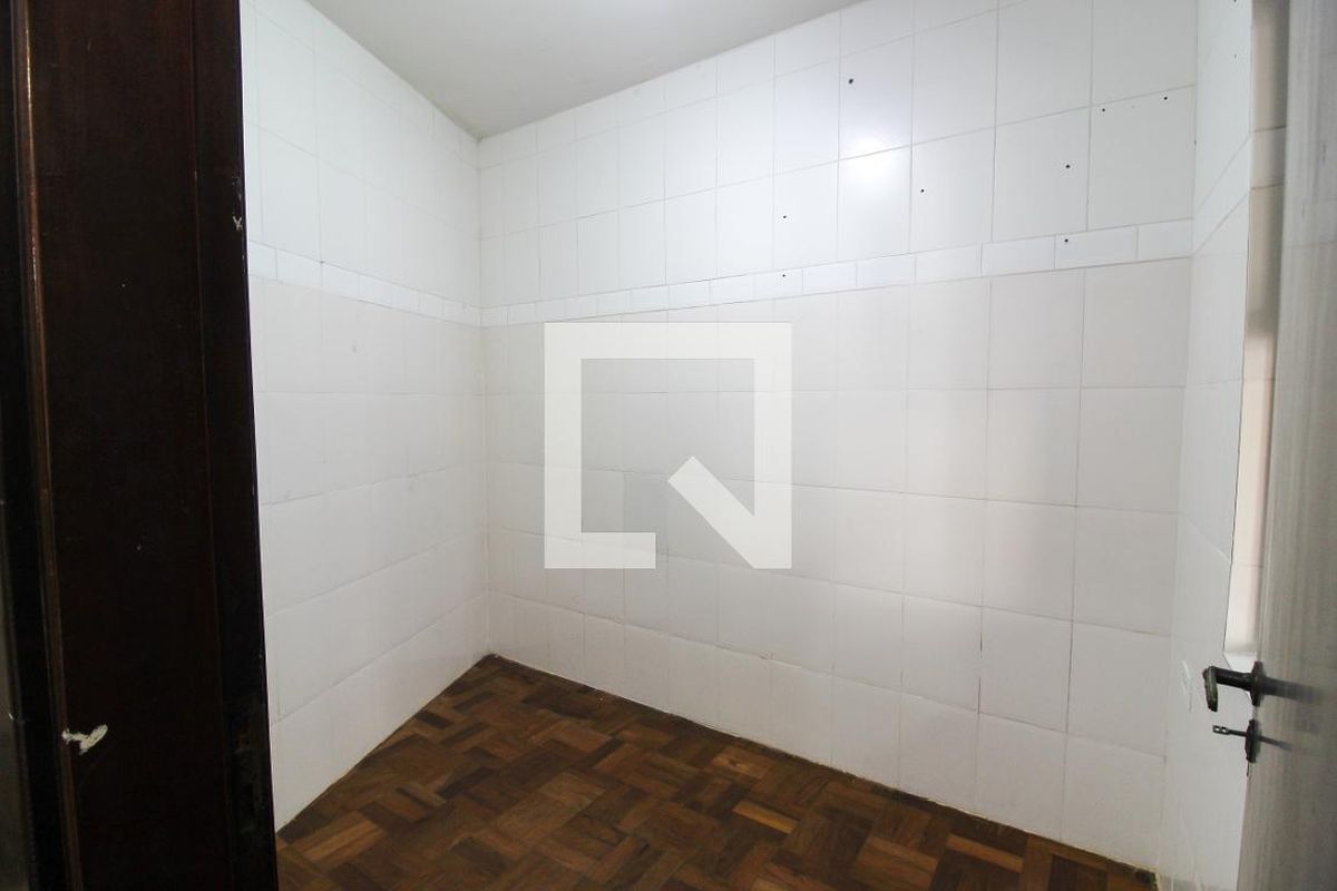 Casa, 3 quartos, 230 m² - Foto 14