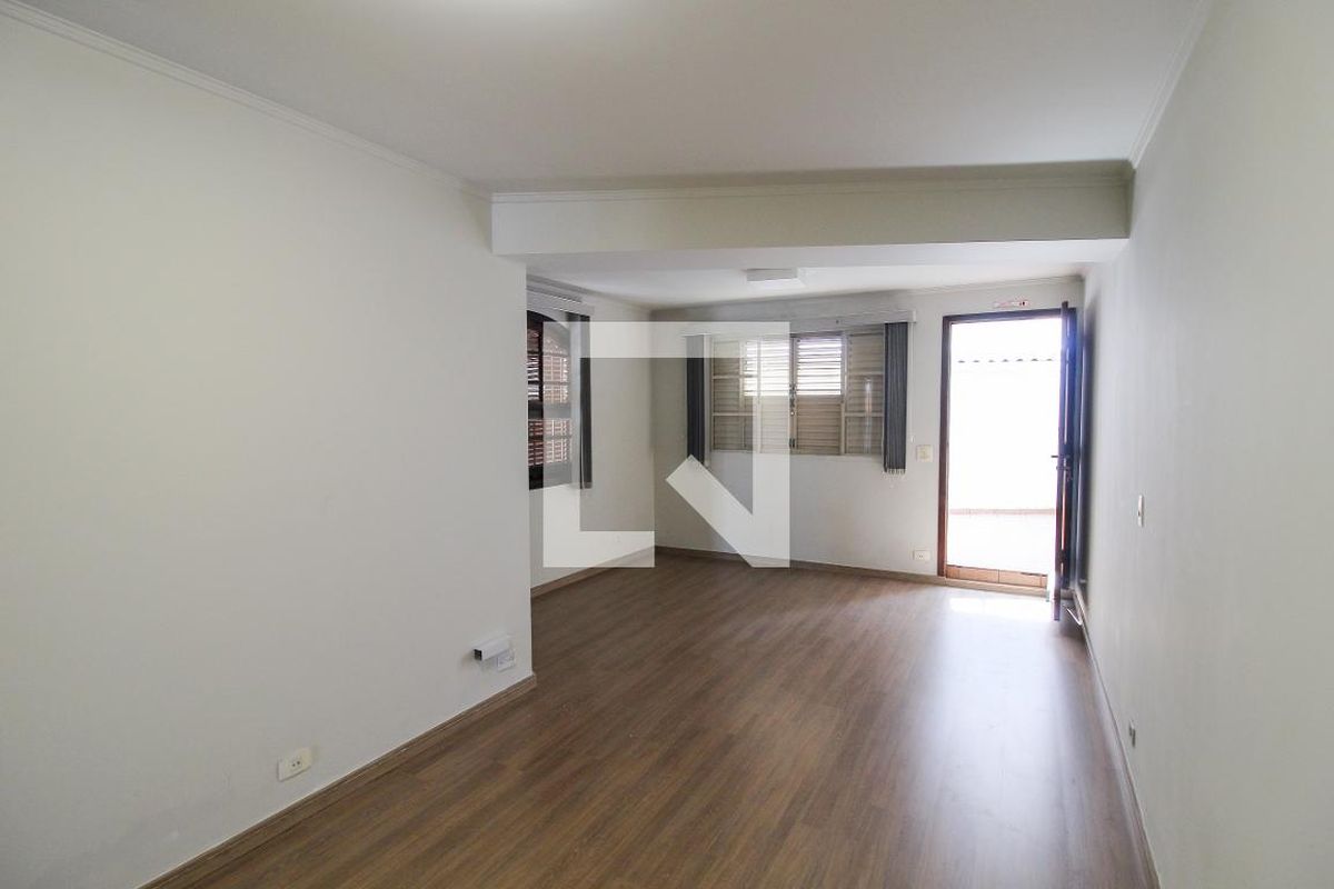 Casa, 3 quartos, 230 m² - Foto 28