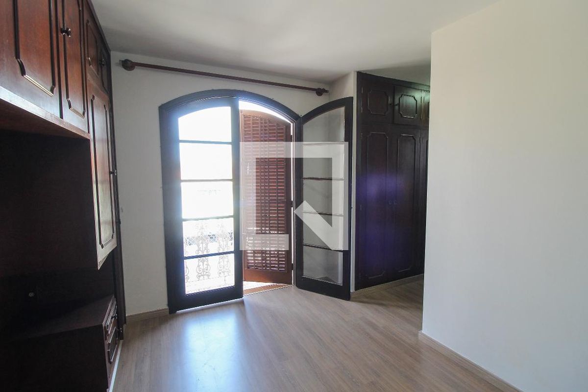 Casa, 3 quartos, 230 m² - Foto 16