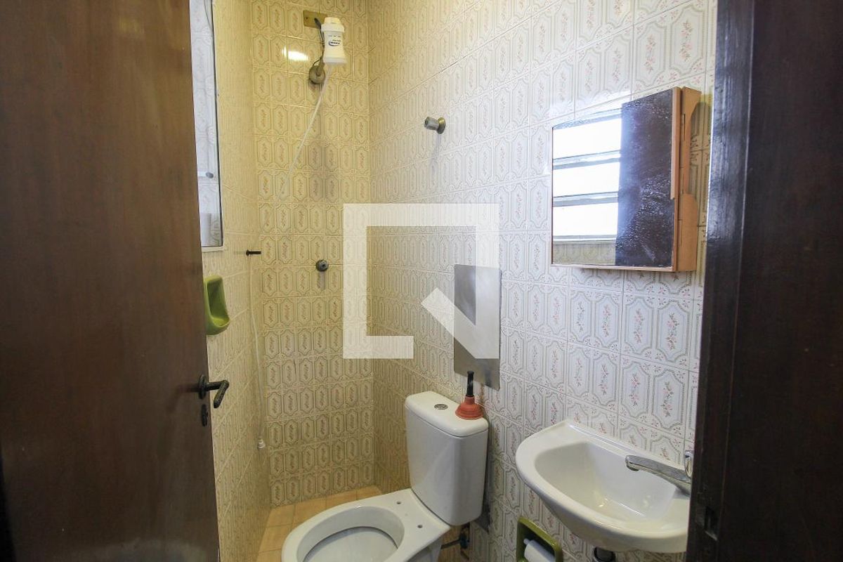 Casa, 3 quartos, 230 m² - Foto 13