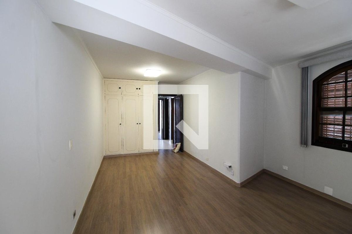 Casa, 3 quartos, 230 m² - Foto 29
