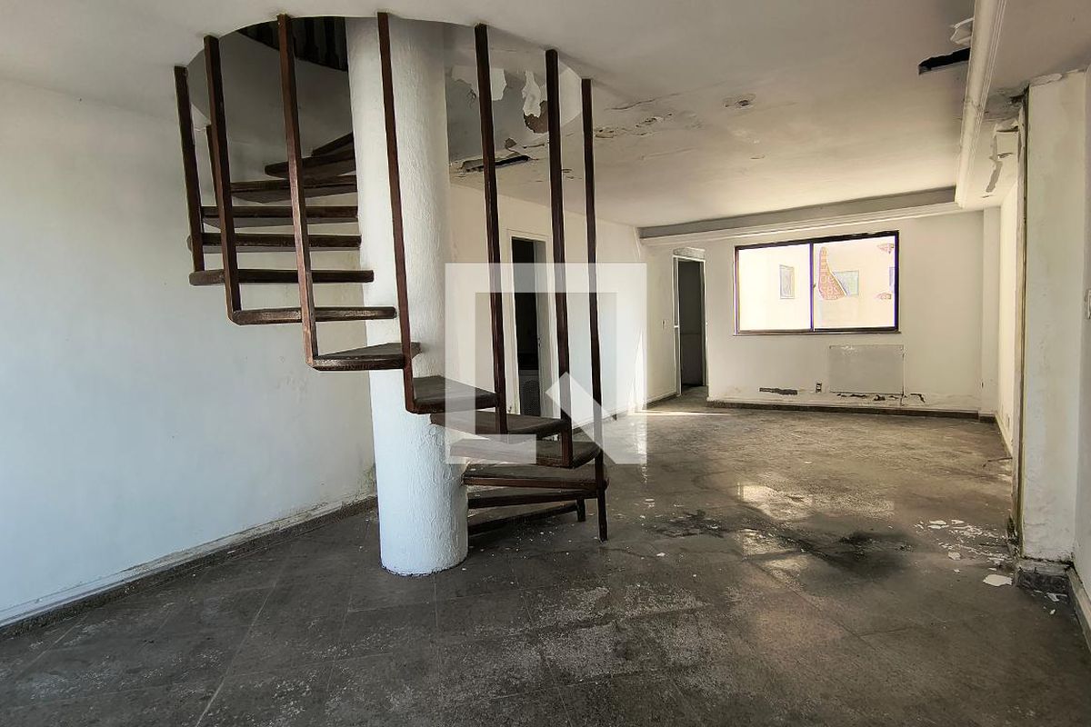 Cobertura, 3 quartos, 223 m² - Foto 3