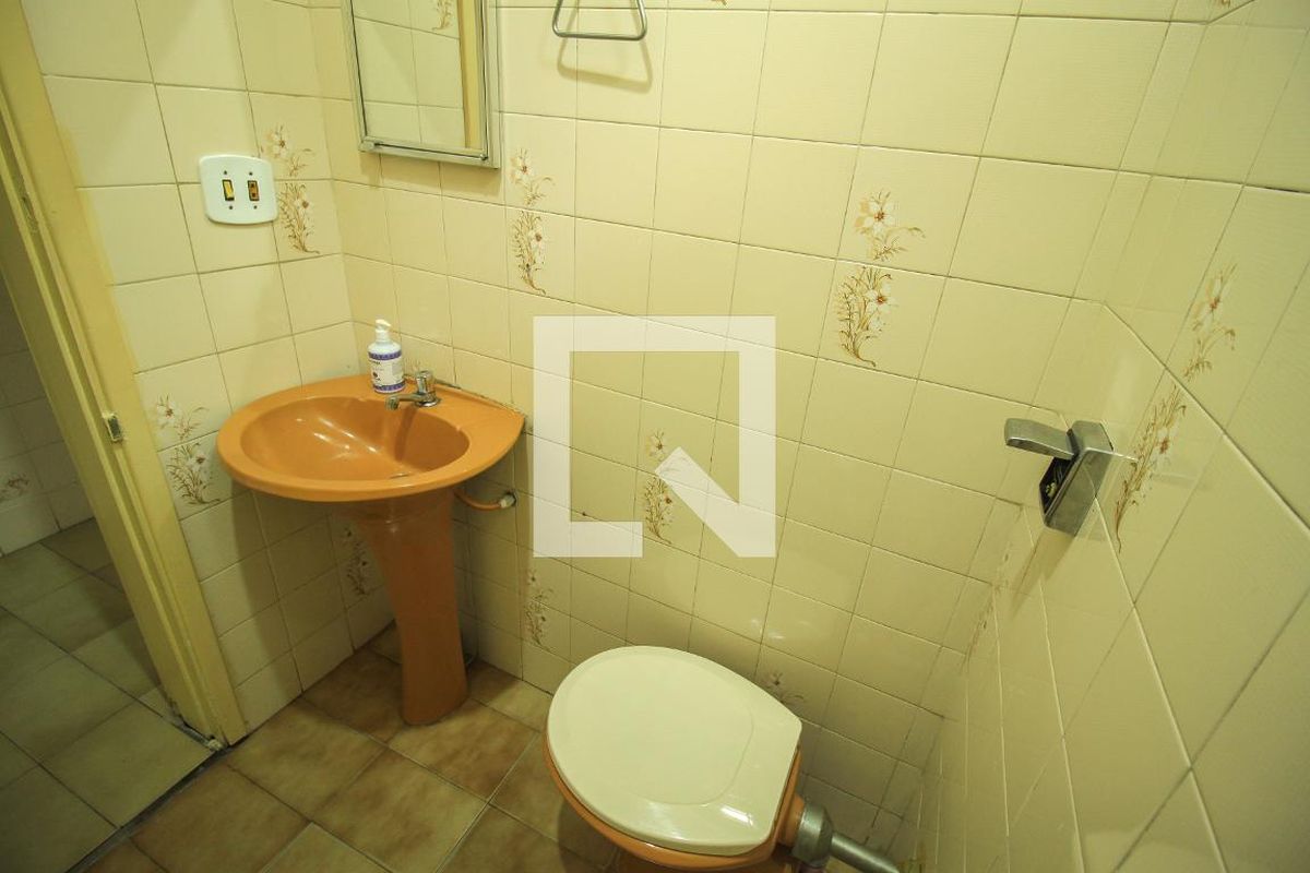 Casa, 2 quartos, 221 m² - Foto 31