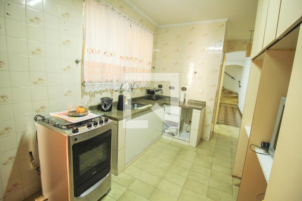 Casa, 2 quartos, 221 m² - Foto 37