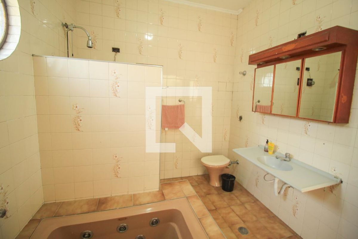 Casa, 2 quartos, 221 m² - Foto 19